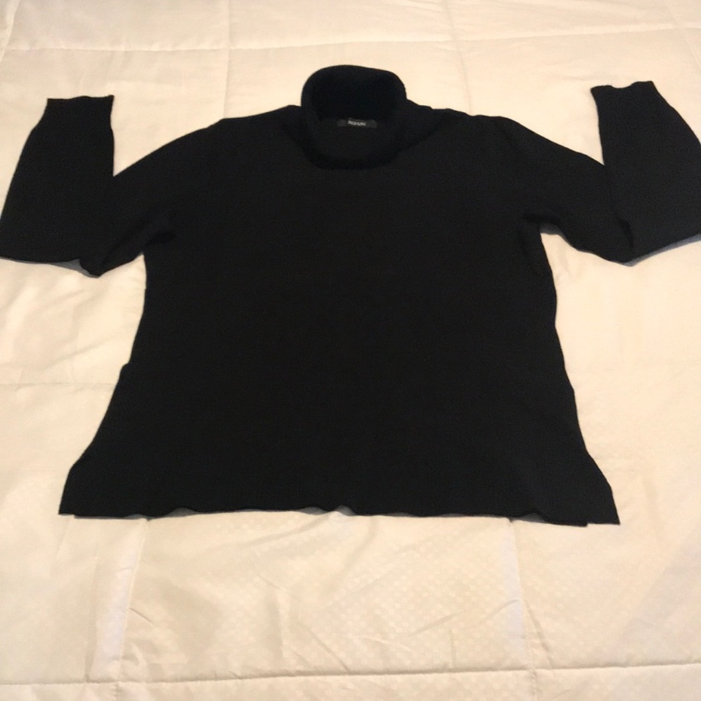 Alfani Black Turtleneck Sweater Never Worn